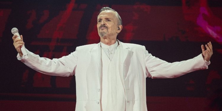 Miguel Bosé en un concert / Google
