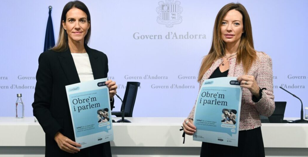 La secretària d'Estat i la ministra de Salut, Cristina Pérez i Helena Mas.