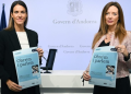 La secretària d'Estat i la ministra de Salut, Cristina Pérez i Helena Mas.