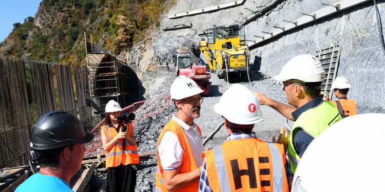 Inici treballs segona tuneladora boca nord del túnel de Rocafort. Foto: SFGA