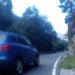 Vehicle andorrà circulant de manera temerària prop d'un ciclista.