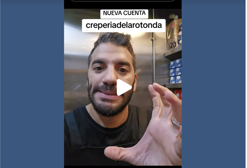 Ahmed Agharbi El Bachiri denunciant la situació / TikTok