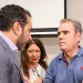 Els lampistes del PSOE Leire Díez i Javier Pérez Dolset s'enfronten a Vícto de Aldama després d'uan compareixença pública de Díez.