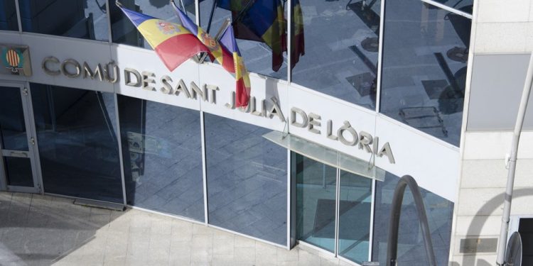 Façana del comú de Sant Julià / Google