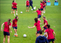 Entrenament portes obertes del FC Barcelona Femení