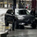 Un vehicle mal aparcat en el vídeo que comparteix el comú d'Andorra la Vella. Foto: Comú d'Andorra la Vella
