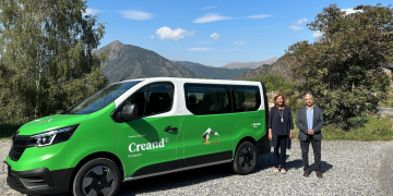 La furgoneta donada per Creand Fundació. Foto: Creand Fundació