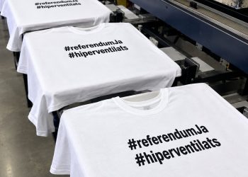 Imatge creada reivindicant el referèndum i fent referència als hiperventilats / X Landero