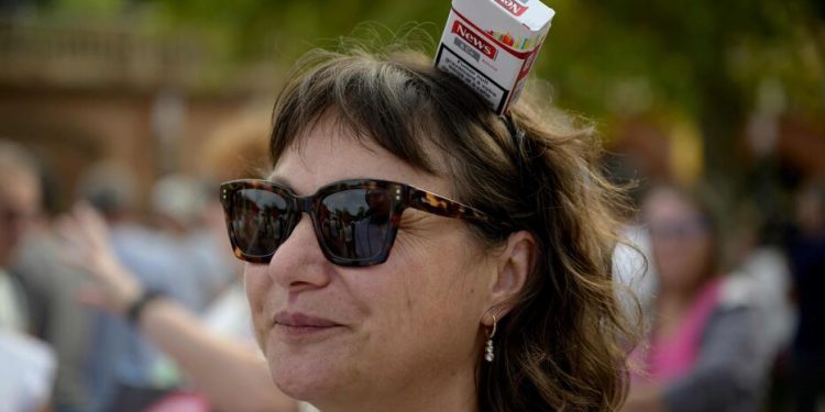 Una de les participants a la protesta dels estanquers / LP