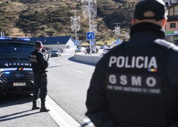 Control policial al Pas / Policia