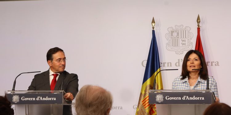 José Manuel Albares i Imma Tor