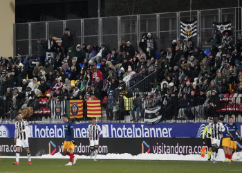 Un partit entre el FC Andorra i el Castelló.