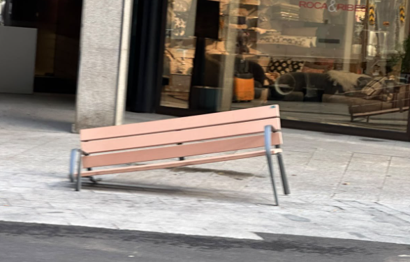 El banc malmès a Prat Primer. Foto: Andorra Denúncia