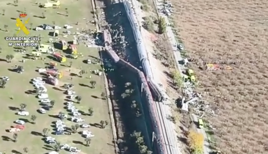 Imatges recollides per la Guàrdia Civil de l'accident.