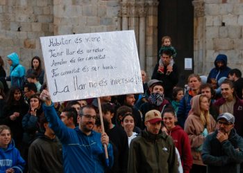 Manifestació per l'habitatge a la Seu. Foto: ACN