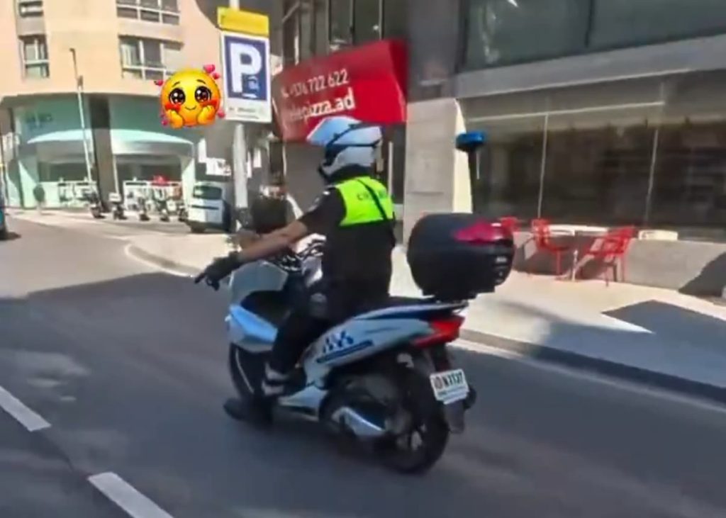 agent turistes caldea