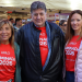 La ministra de Presidència, Economia, Treball i Habitatge, Conxita Marsol, amb el president d'Assandca, Josep Saravia, i la ministra de Salut, Helena Mas, abans de la caminada contra el càncer.