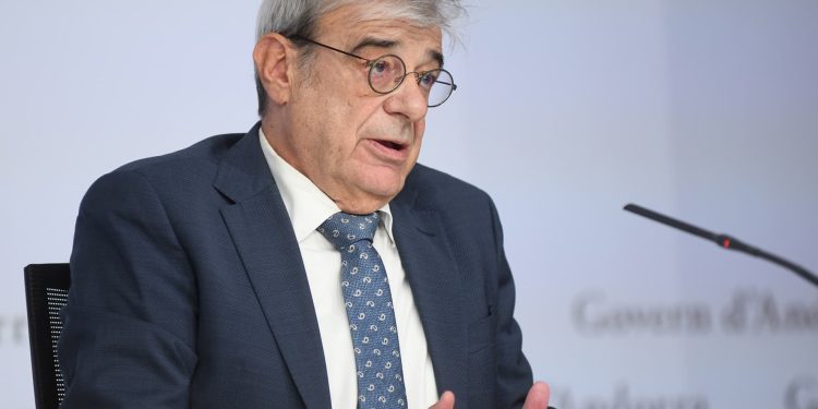 El ministre Ladislau Baró