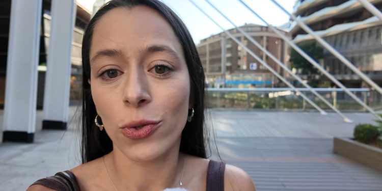 La youtuber "profefinanciera"