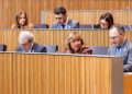 La ministra de Presidència, Economia, Treball i Habitatge, Conxita Marsol, durant la sessió de Consell General d'aquest dijous. Foto: Consell General