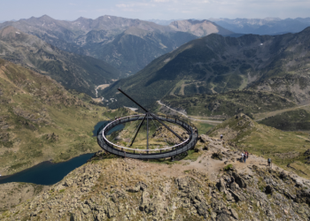 Una imatge del mirador solar d'Ordino Arcalís.