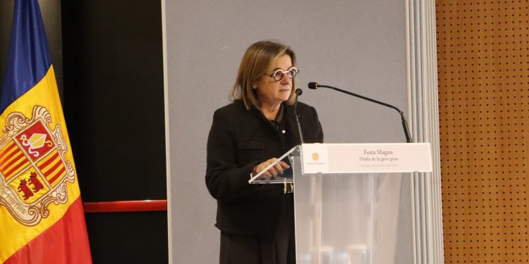 La ministra d’Afers Socials, Trini Marín